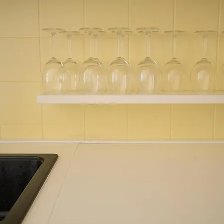 Zwei Grosse Altbau Fuer Gruppen Bis 14 Personen Im Leipziger Westen, Direkte Parkplaetze Im Innenhof, 10 Minuten Vom Zentrum Apartamento *